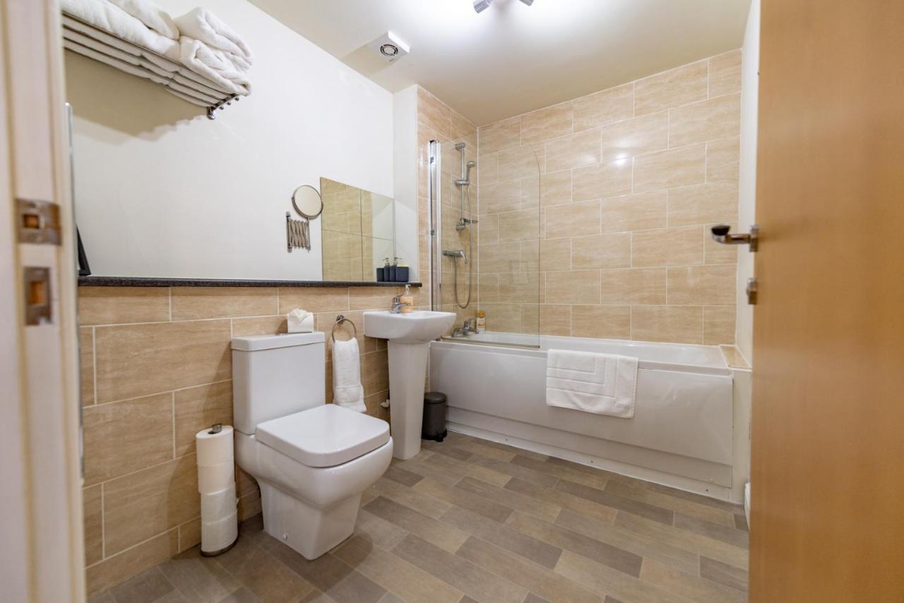 Courtyard Mews Apartment Уейкфийлд Екстериор снимка