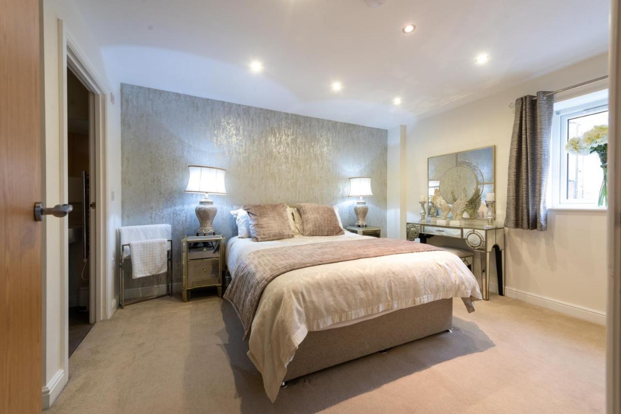 Courtyard Mews Apartment Уейкфийлд Екстериор снимка