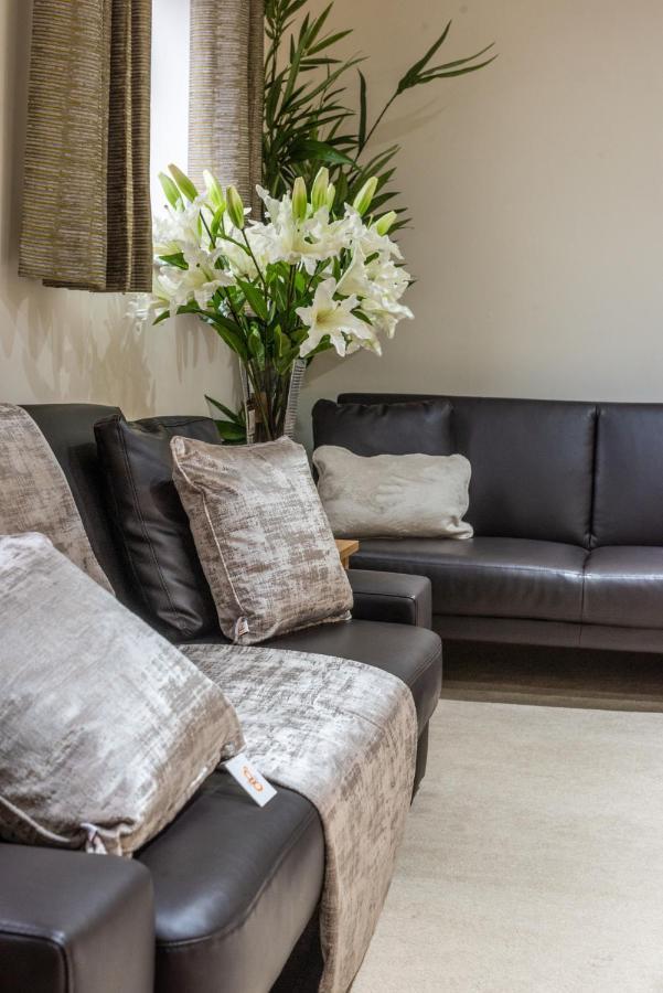 Courtyard Mews Apartment Уейкфийлд Екстериор снимка